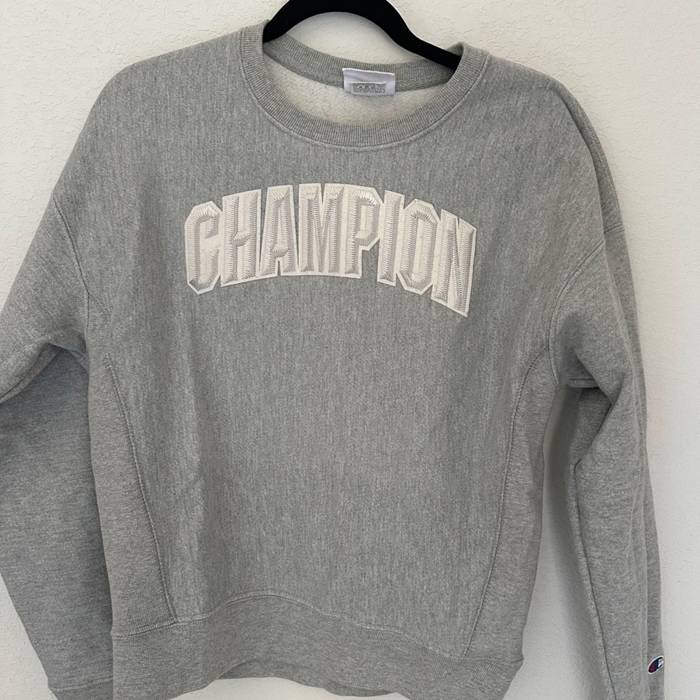 Champs Med sweat shirt
